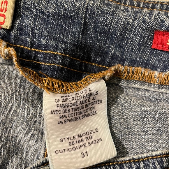 GUESS USA - Picture 8 of 9